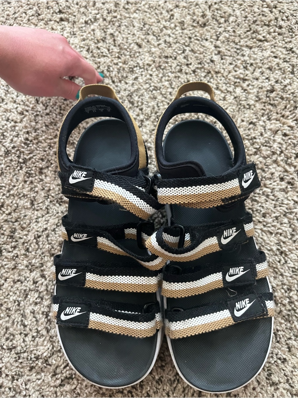 Nike Black and Gold Striped Hook-and-Loop Sandals - Picture 5 of 5